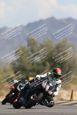 media/Oct-13-2025-Moto Forza (Mon) [[a66d839500]]/2-A Group/Session 4 Turn 7/